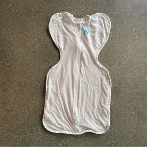 Love to Dream‎ Swaddle Up Lite Small (8-13lbs) Made for warm weather